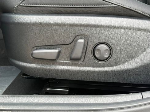 New 2026 Kia Seltos EX FWD image 12