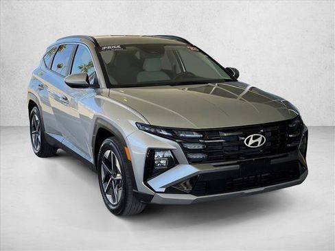 Used 2025 Hyundai Tucson SEL FWD image 5