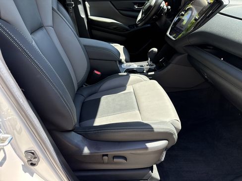 Used 2024 Subaru Ascent Onyx Edition Limited AWD/4WD image 13