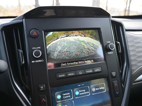 Certified 2025 Subaru Forester image 25