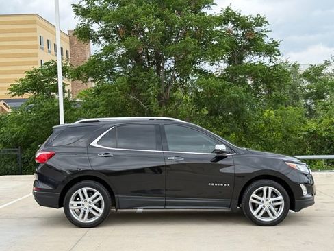 Used 2019 Chevrolet Equinox Premier FWD image 5