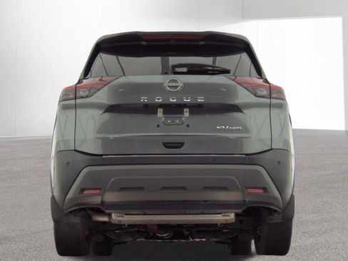 Used 2023 Nissan Rogue SV w/ SV Premium B Package image 11