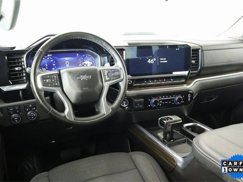 Used 2024 Chevrolet Silverado 1500 LT Trail Boss w/ Protection Package image 2