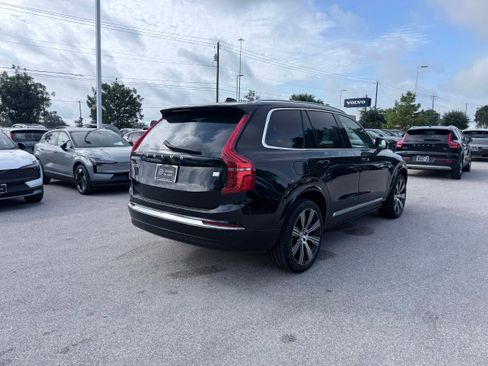 Certified 2024 Volvo XC90 T8 Ultimate w/ Lounge Package AWD/4WD image 6