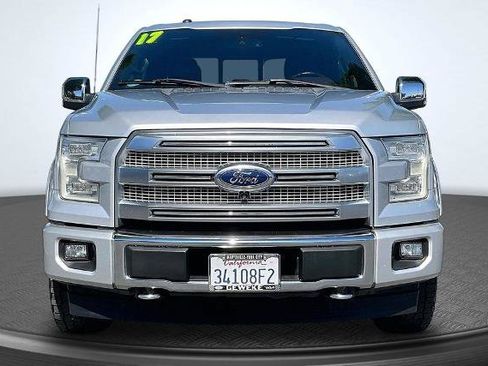 Certified 2017 Ford F150 Platinum w/ Equipment Group 701A Luxury AWD/4WD image 3