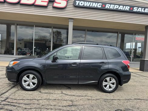 Used 2015 Subaru Forester 2.5i Premium w/ Protection Package #1 AWD/4WD image 2