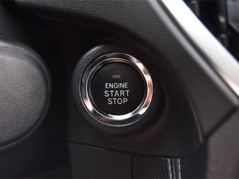 Used 2024 Subaru Forester Limited image 19