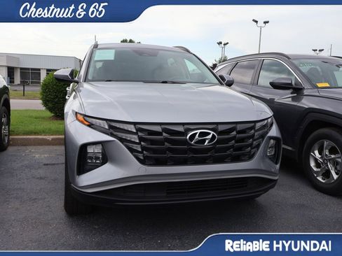 Certified 2024 Hyundai Tucson SEL AWD/4WD image 4