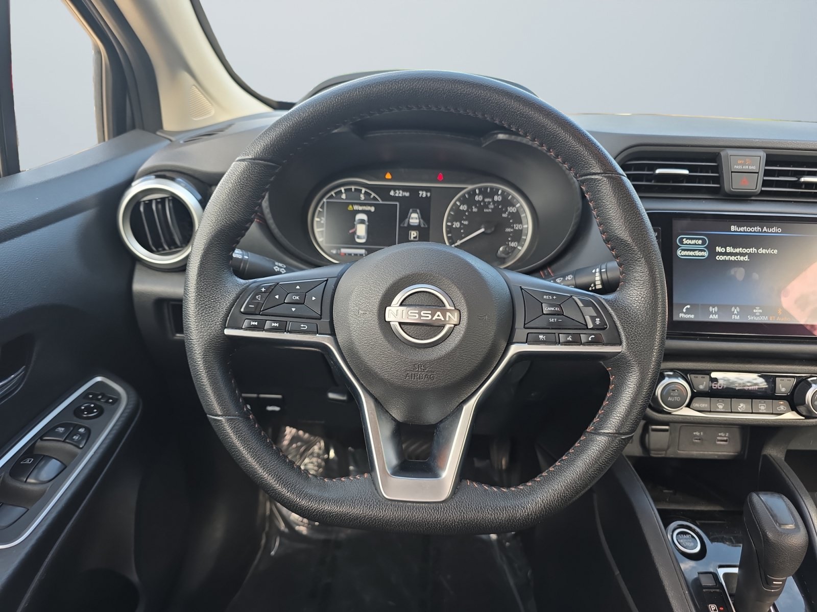 Used 2024 Nissan Versa SR FWD image 13