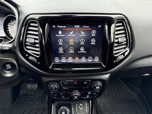 Used 2020 Jeep Compass Limited image 19