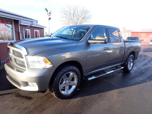 Used 2012 RAM 1500 Sport w/ Sport Premium Group image 3