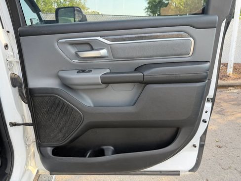 Used 2019 RAM 1500 Big Horn AWD/4WD image 24