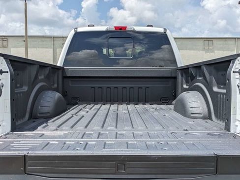 Used 2023 Ford F250 Lariat w/ Lariat Ultimate Package AWD/4WD image 14