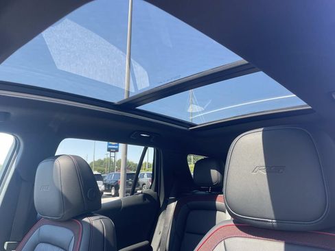New 2026 Chevrolet Equinox RS w/ Convenience Package III FWD image 19