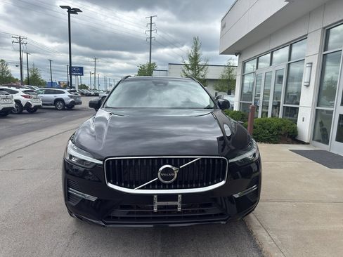 Used 2023 Volvo XC60 B5 Core w/ Climate Package AWD/4WD image 8