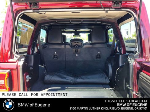 Used 2021 Jeep Wrangler Unlimited Rubicon AWD/4WD image 16