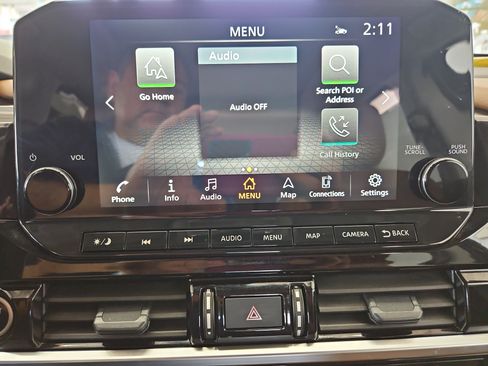 Used 2024 Nissan Pathfinder Platinum w/ Cargo Package AWD/4WD image 28