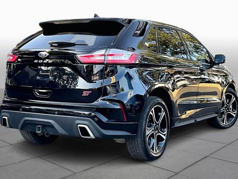 Used 2023 Ford Edge ST image 12