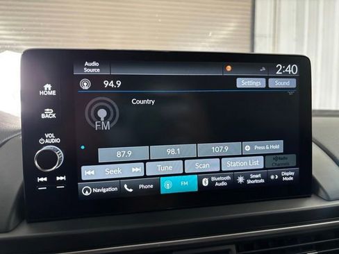 Used 2025 Honda Pilot Elite image 22