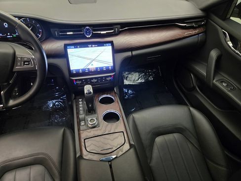 Used 2023 Maserati Quattroporte GT RWD image 22