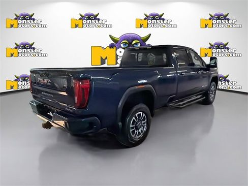 Used 2021 GMC Sierra 2500 AT4 w/ AT4 Preferred Package image 4