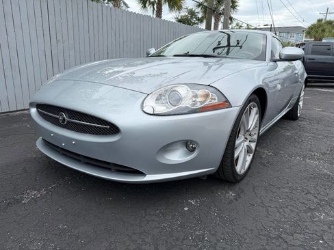 Used 2007 Jaguar XK Coupe RWD image 2