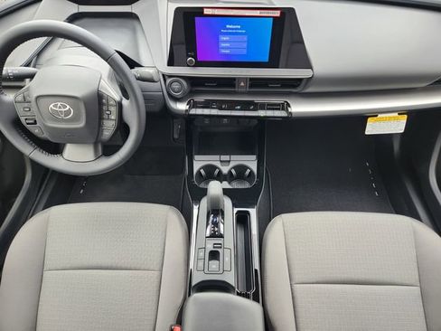 New 2026 Toyota Prius LE image 18