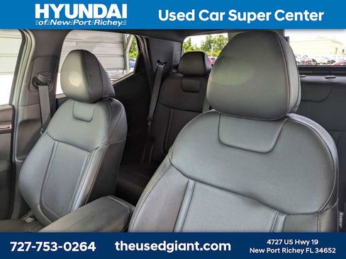 Certified 2024 Hyundai Santa Cruz XRT AWD/4WD image 7