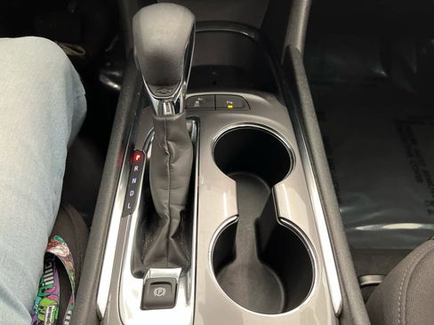 Used 2024 Chevrolet Malibu LT image 22