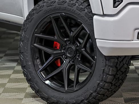 New 2026 GMC Sierra 1500 AT4 w/ Technology Package AWD/4WD image 3