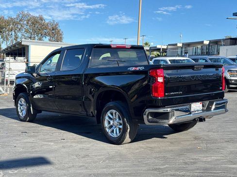 Used 2025 Chevrolet Silverado 1500 LT AWD/4WD image 11