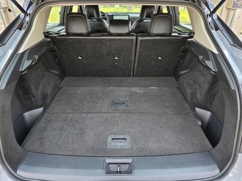 Used 2023 Nissan Ariya AWD image 38