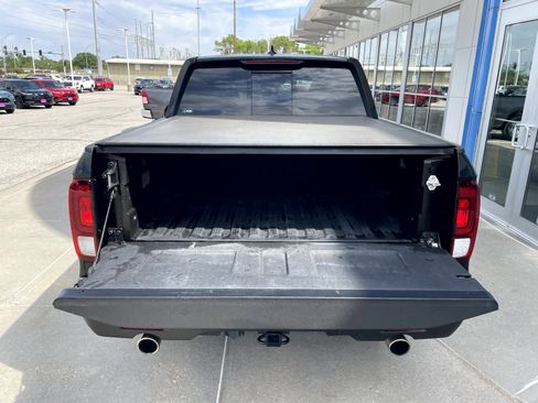 Certified 2023 Honda Ridgeline RTL image 9
