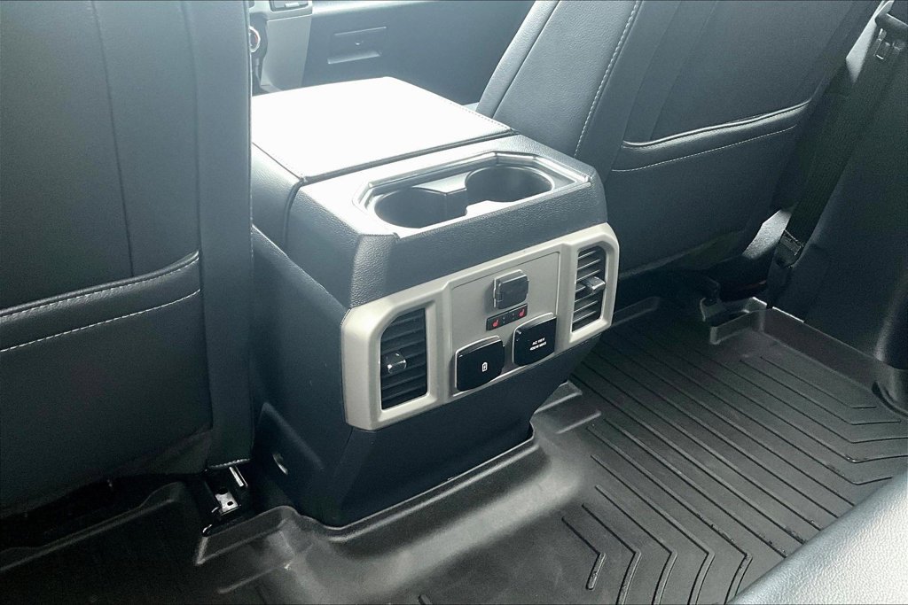 Used 2022 Ford F250 Lariat w/ Lariat Value Package AWD/4WD image 25