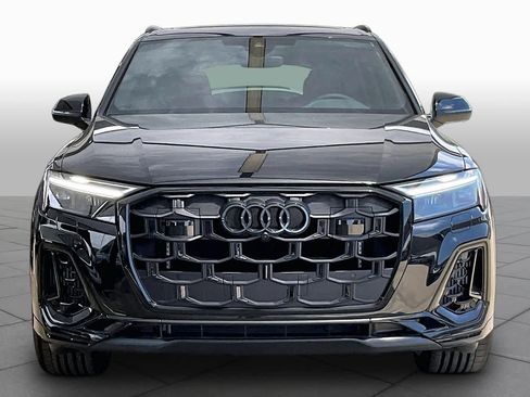 New 2026 Audi SQ7 Premium Plus AWD/4WD image 3