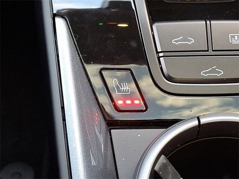 Certified 2026 Porsche 911 Carrera T image 29