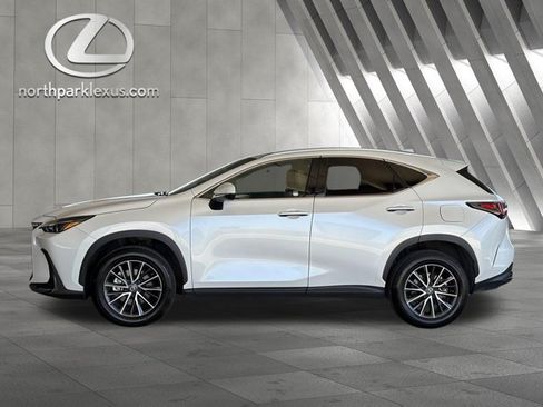 Certified 2025 Lexus NX 250 FWD w/ Accessory Package (Z1) image 1