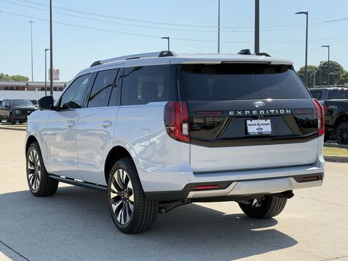 New 2025 Ford Expedition Platinum w/ Platinum Ultimate Package image 35