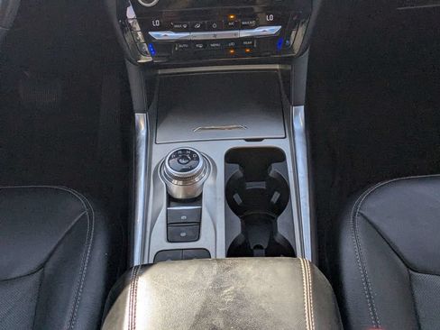 Used 2021 Ford Explorer Limited w/ Equipment Group 301A RWD image 18
