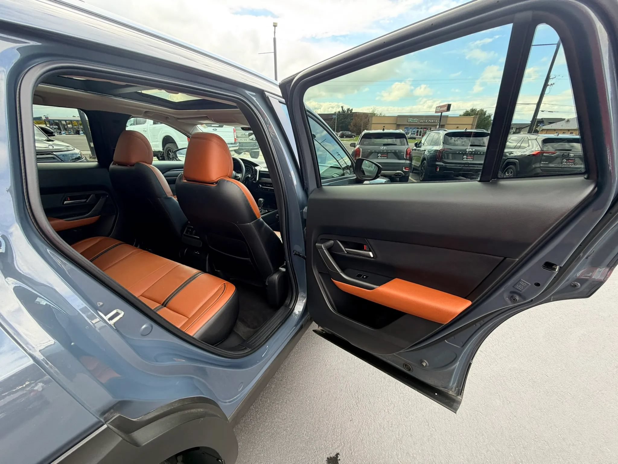 Used 2023 MAZDA CX-50 Meridian Edition w/ Cargo Package AWD/4WD image 22