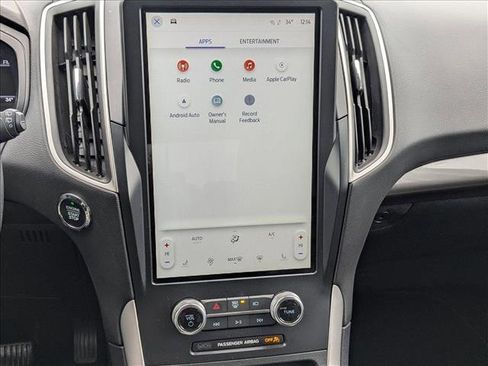 Used 2024 Ford Edge SEL image 13