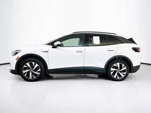 Used 2023 Volkswagen ID.4 Pro image 4