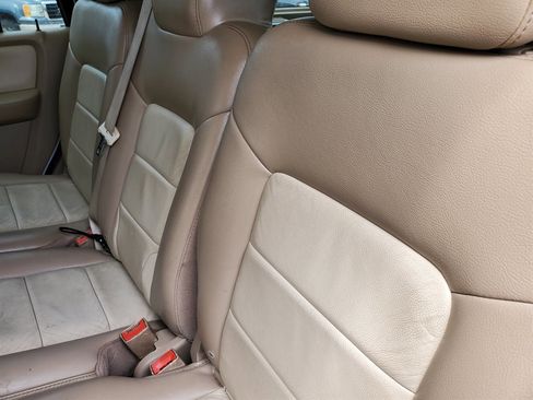 Used 2006 Ford Expedition Eddie Bauer image 26