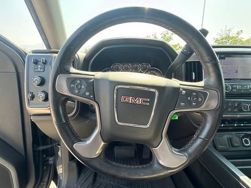 Used 2018 GMC Sierra 1500 SLT AWD/4WD image 14