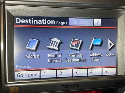 Used 2013 Toyota 4Runner Limited image 18