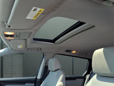 Used 2022 Honda Odyssey EX-L image 15