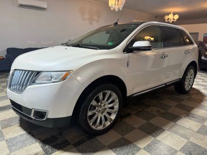 Used 2014 Lincoln MKX Sport Utility 4D w/ Equipment Group 102A