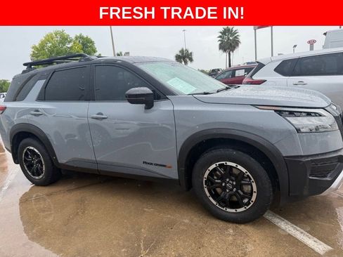 Used 2023 Nissan Pathfinder Rock Creek image 1