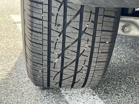 Used 2026 Chevrolet Equinox LT w/ Safety and Technology Package FWD image 10