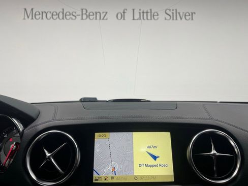 Used 2013 Mercedes-Benz SL 550 image 32